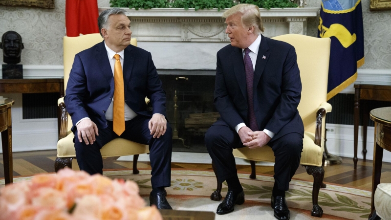orban_i_tramp_proveli_telefonnyj_razgovor-6b2de44.jpg
