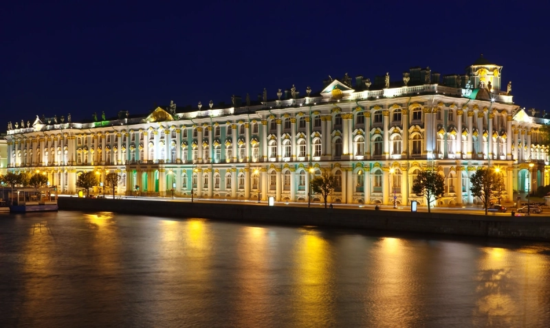 iskusstvennyj_intellekt_zashhitit_pamjatniki_peterburga_ot_vandalov-69cfe38.webp